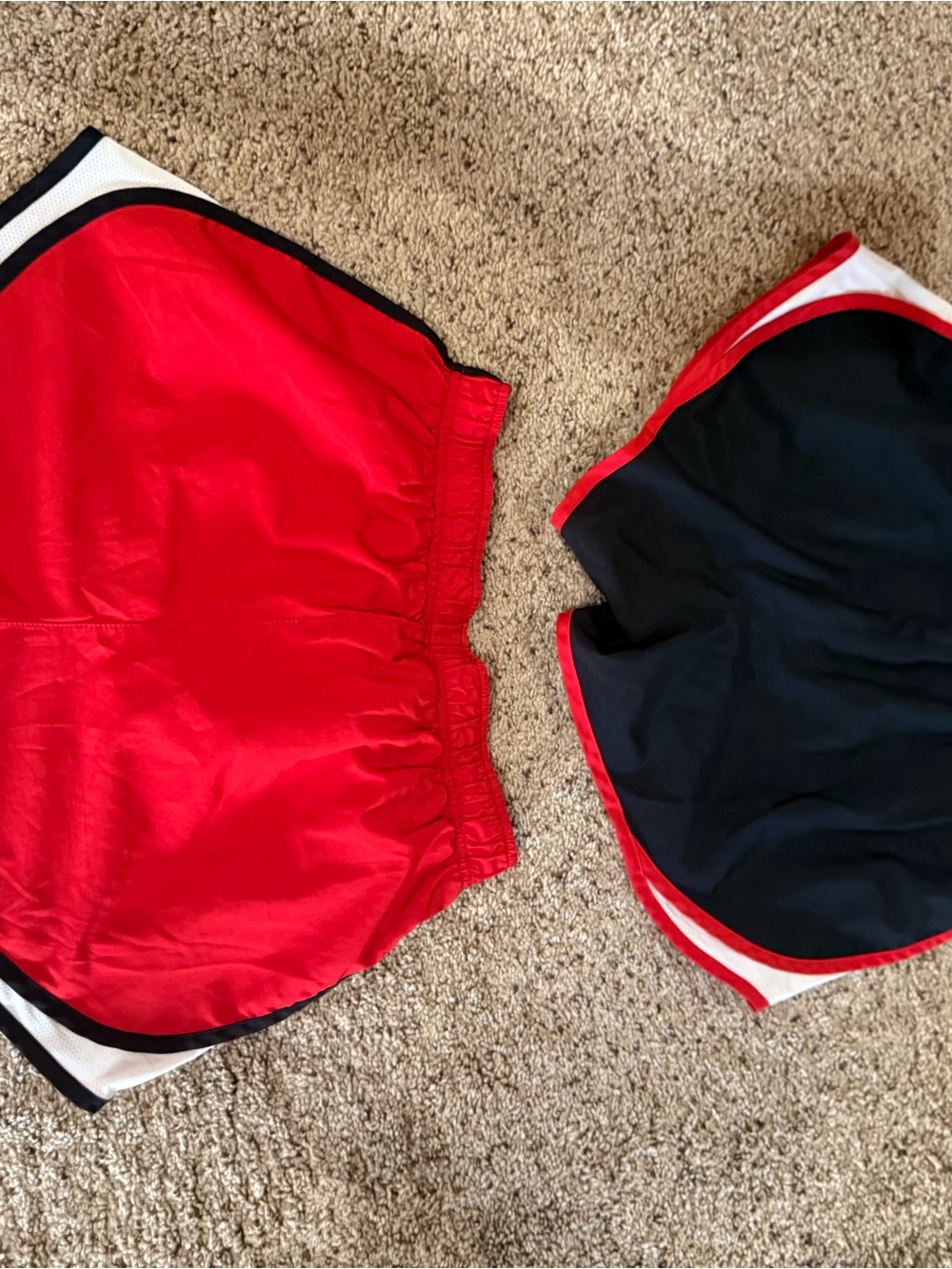 Nike Women's Athletic Shorts - Red & Black